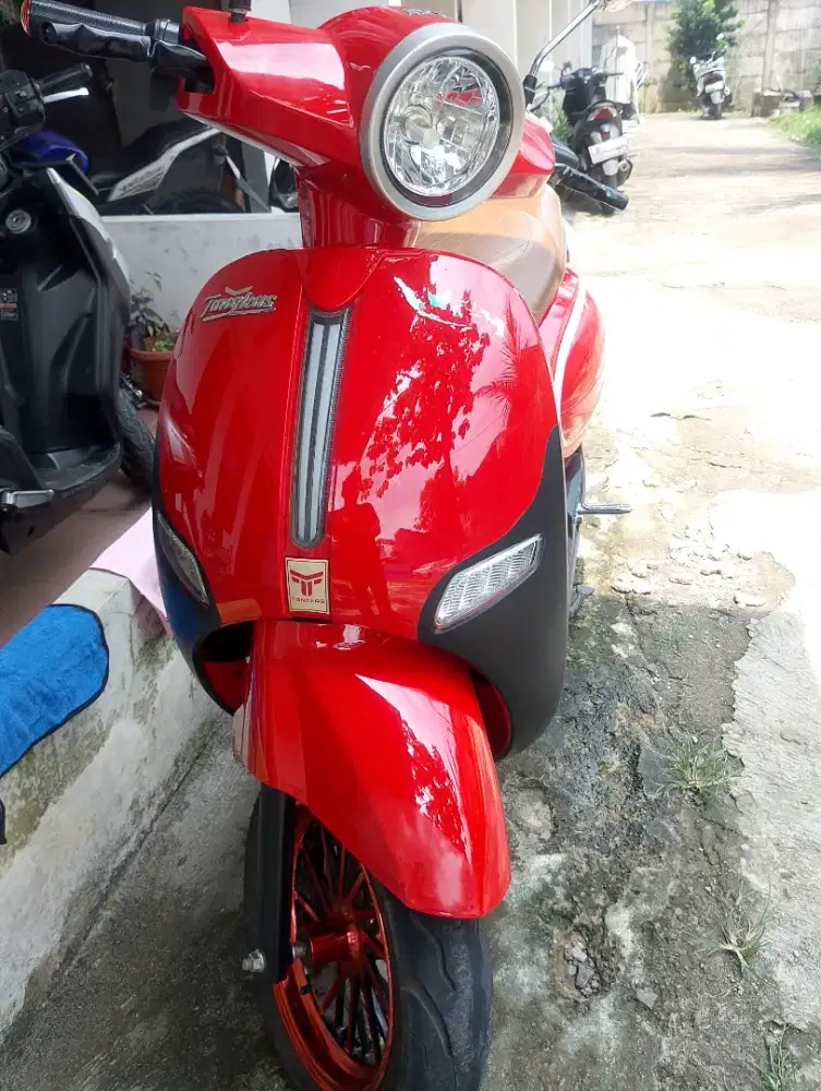 Jual Cepat, BU !! Motor listrik merk TANGKAS V8 Max