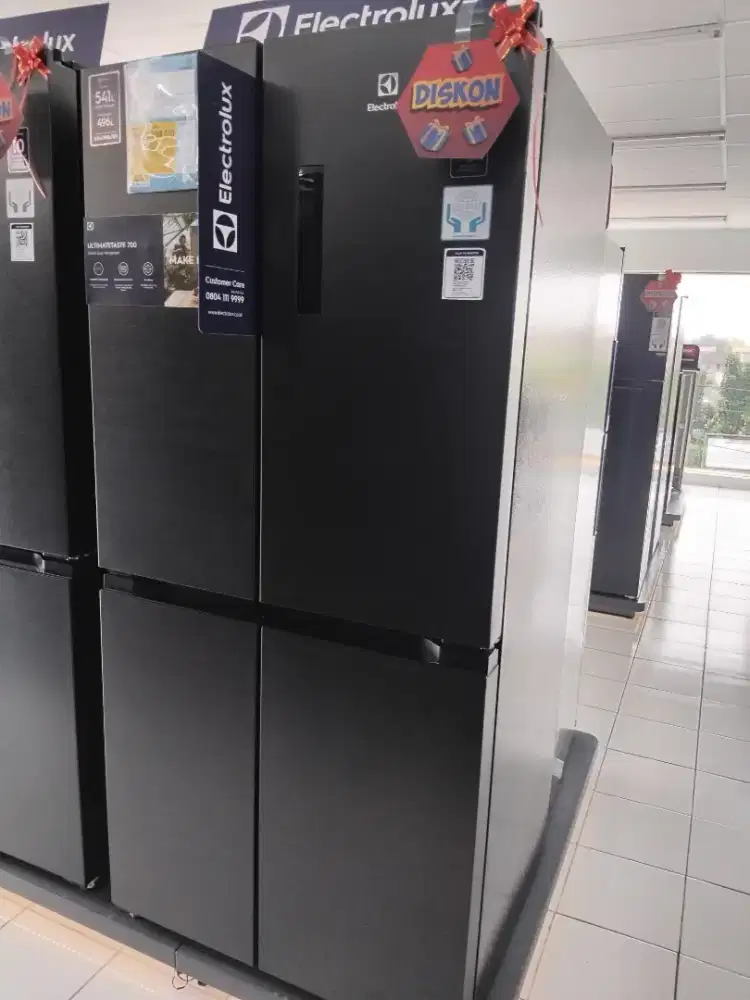 Kulkas Electrolux 496L 43watt inverter