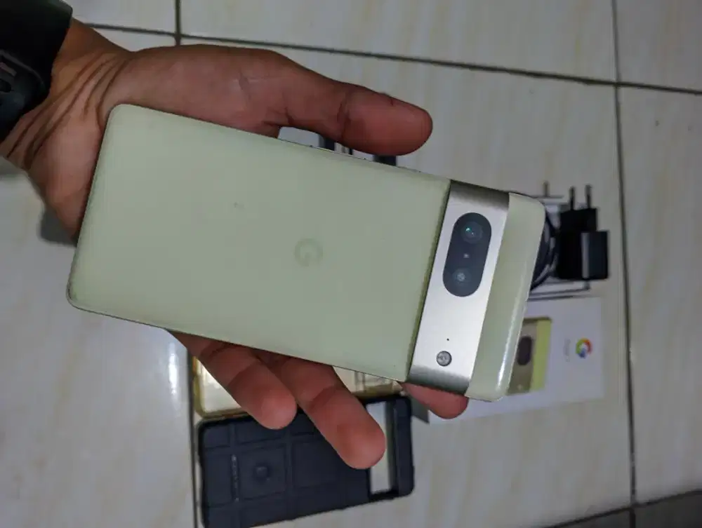 LIMITED SALE - Google Pixel 7 8/128GB Lemongrass