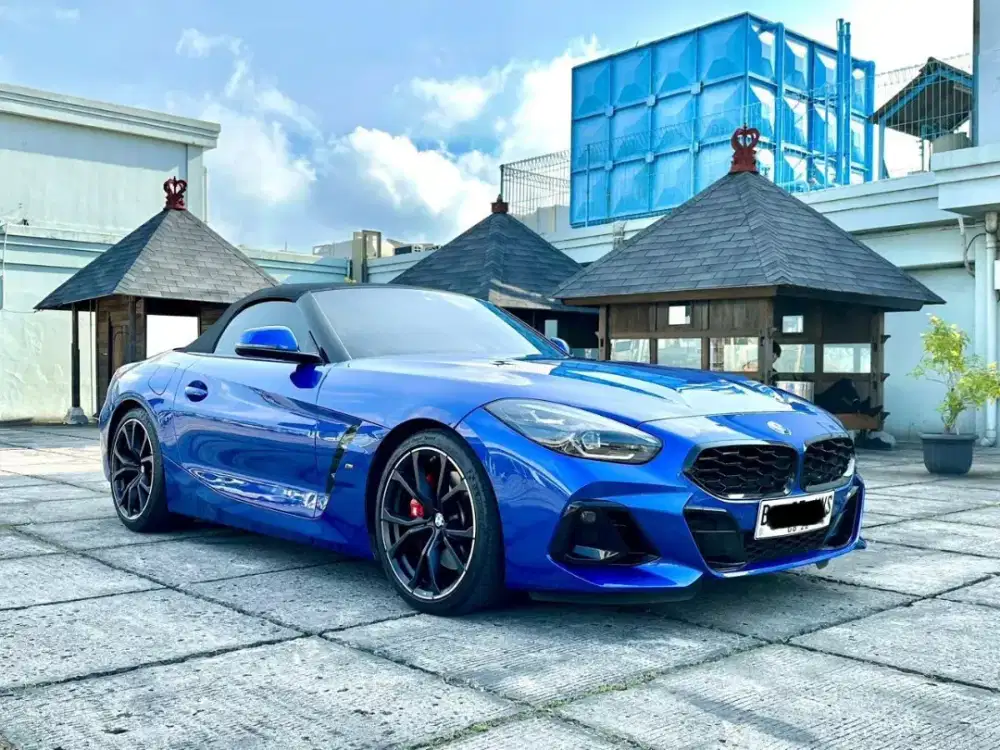 BMW Z4 M40i 2023 Convertible Low KM 5RB Antik
