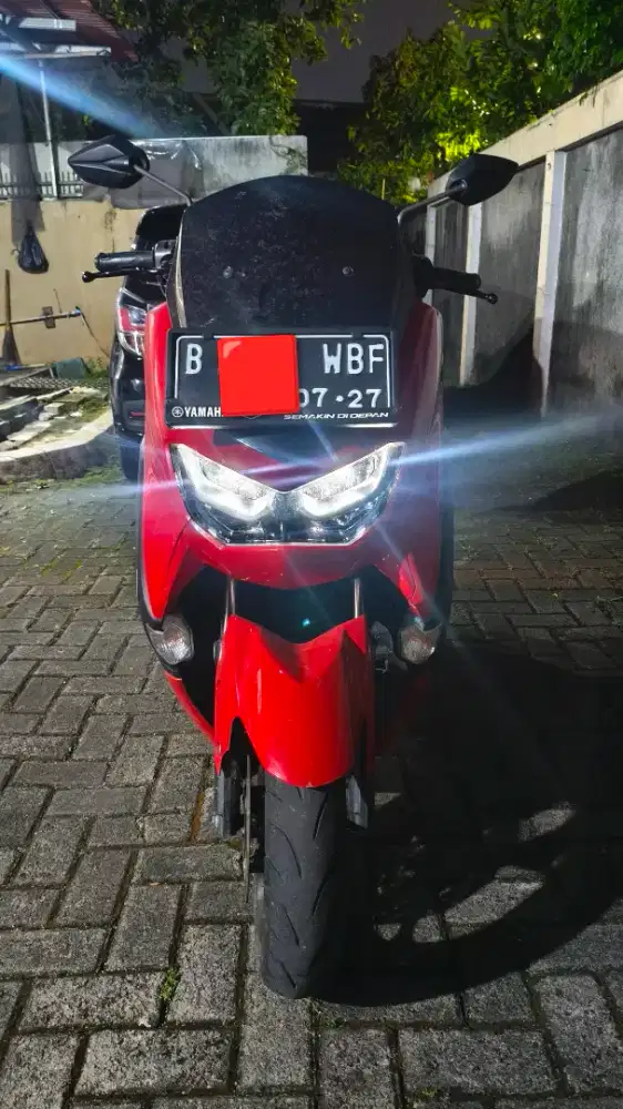 N MAX 2022 Merah keyless KM Rendah