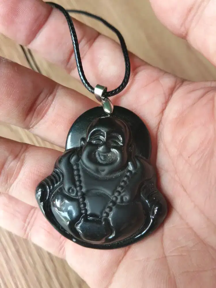 Kalung liontin Buddha Maitreya