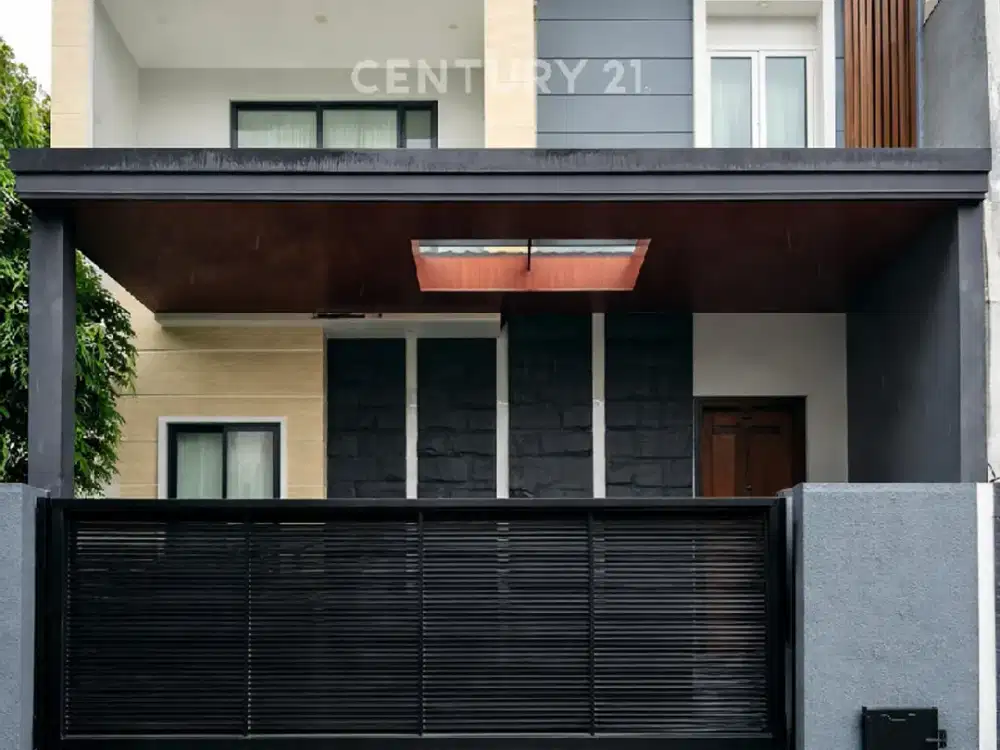 RUMAH PREMIUM GUNUNG SAHARI – AULA 150m² & KOLAM RENANG, FURNISH