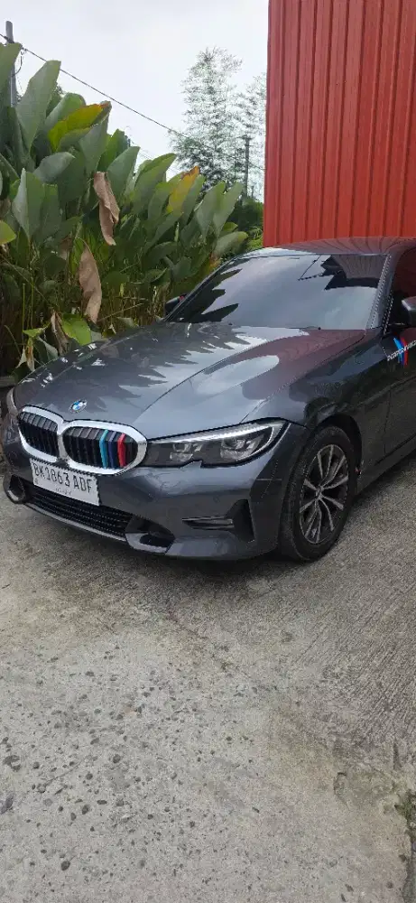 SEDAN BMW G20 2022 BK MEDAN ASLI