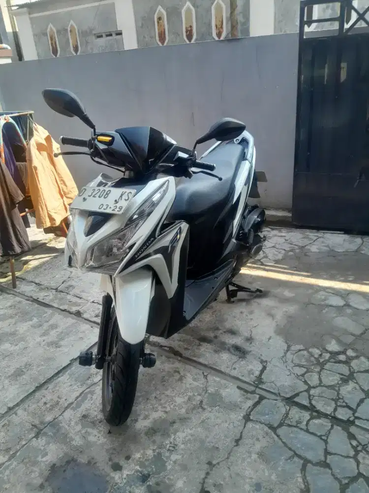 Vario tecno 125 putrih