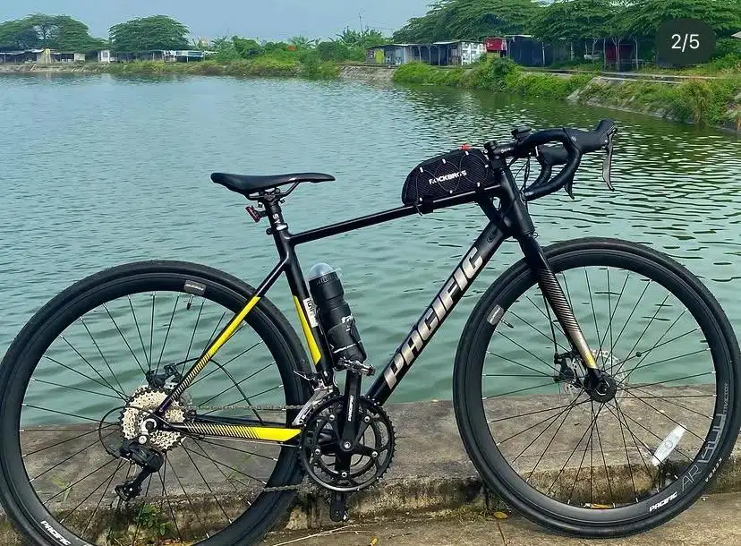 Sepeda Road bike pacific