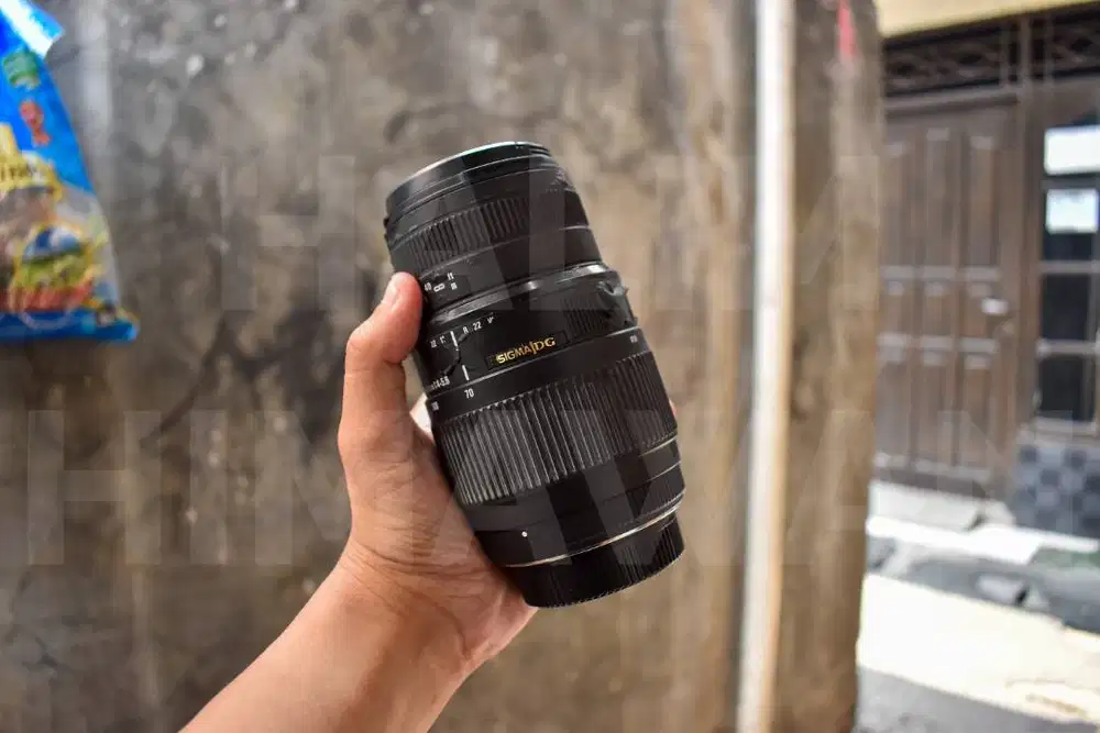 Jual Lensa Sigma 70-300mm F4-5.6 DG Macro AFS (for Nikon)