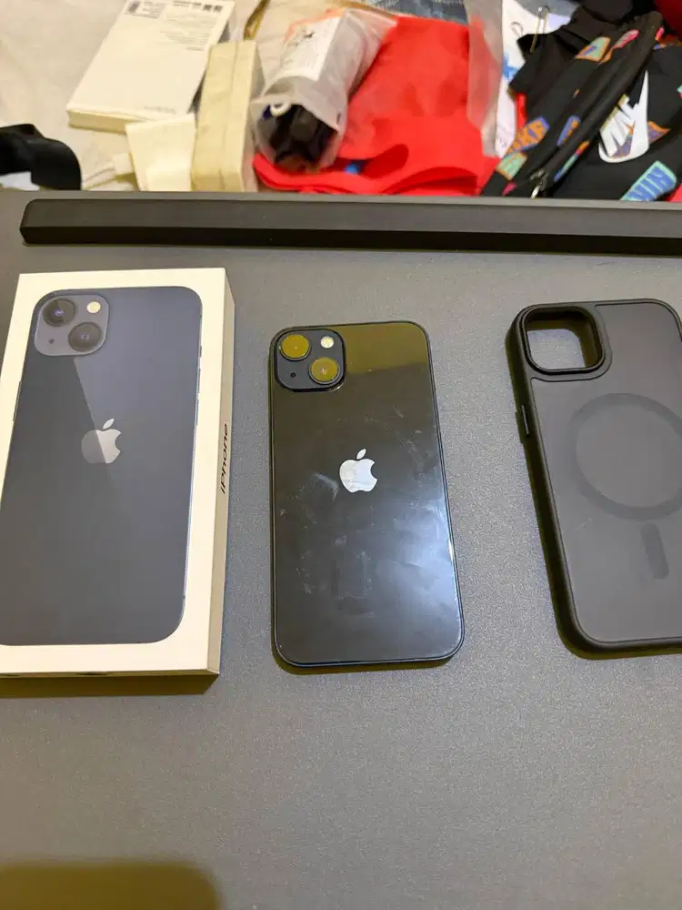 Apple iPhone 13 128 GB Black Fullset Ex. Ibox + Hp Andorid Mini