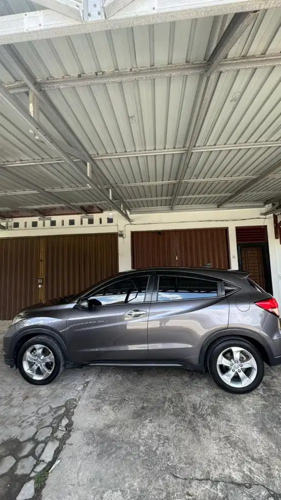 [JUAL] HRV E A/T 2015
