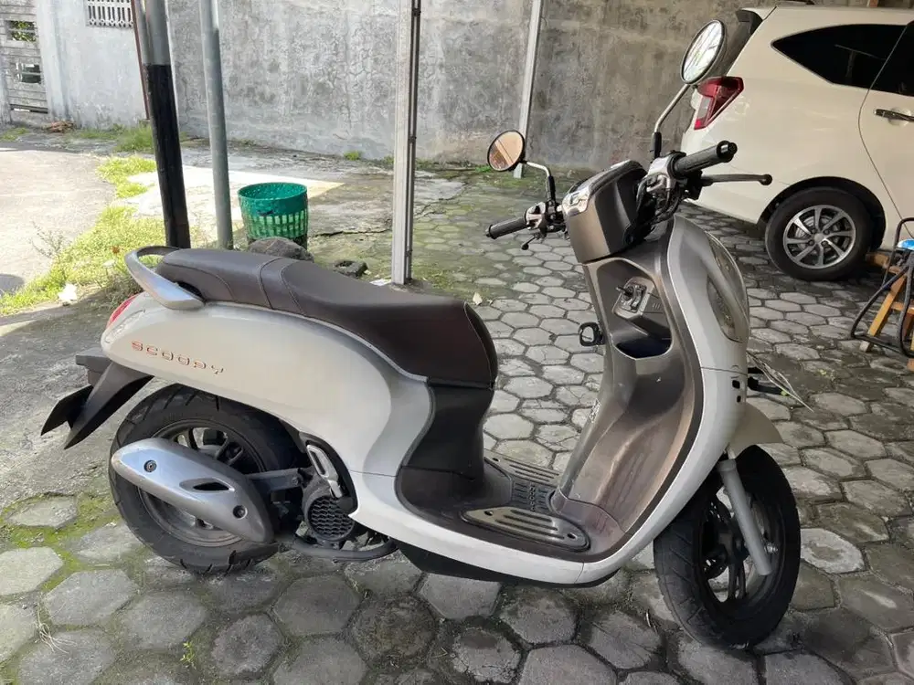 Scoopy prestige 2023