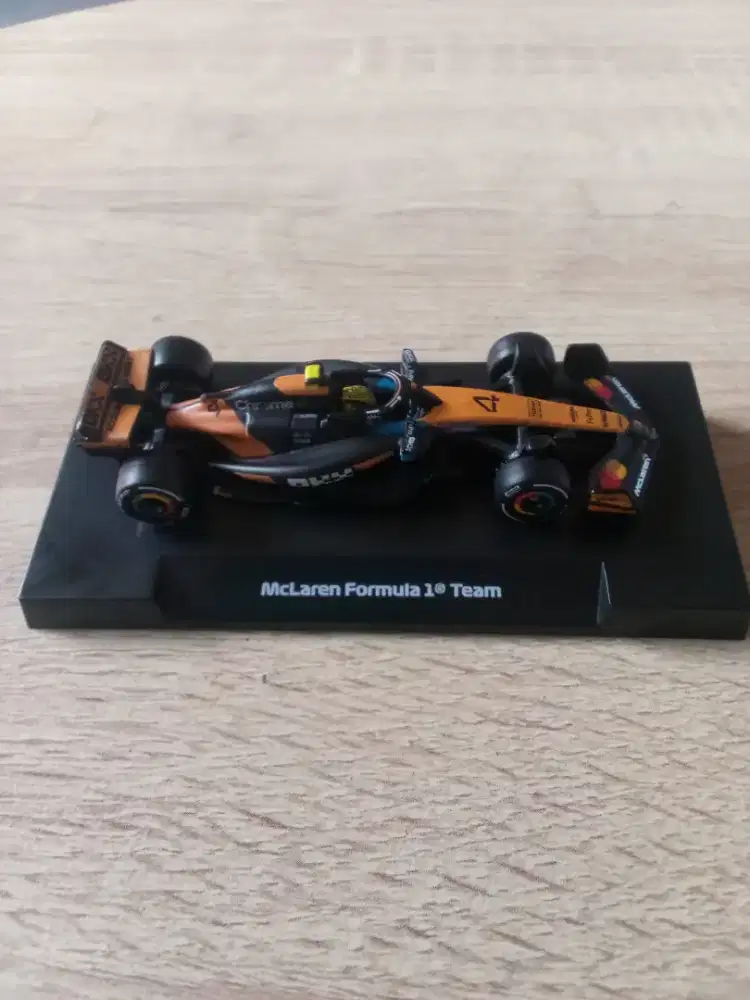 Hot Wheels Premium F1 McLaren Loose