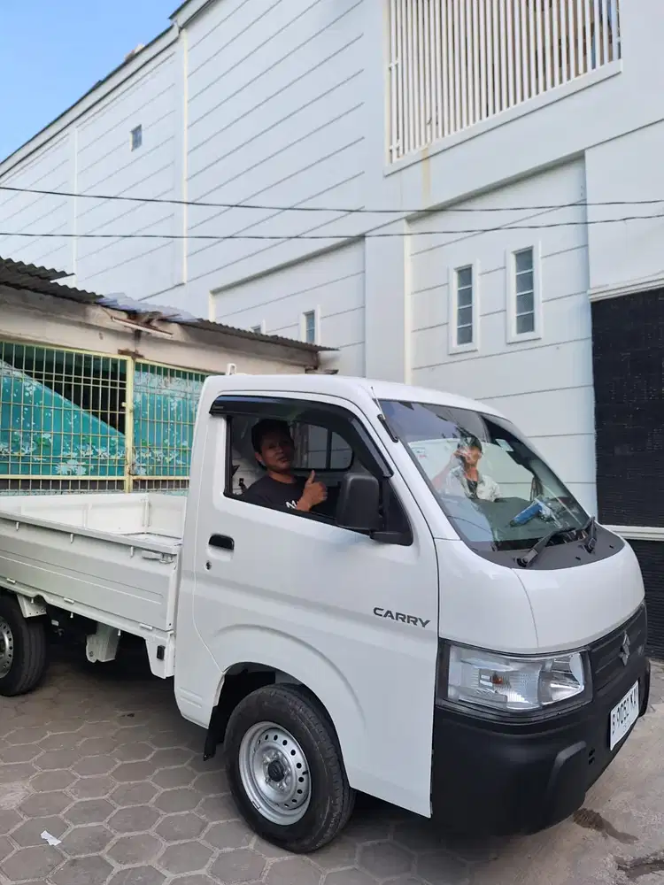 Suzuki Carry 2024 Bensin