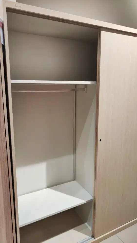 Promo murah lemari pakaian besi sliding