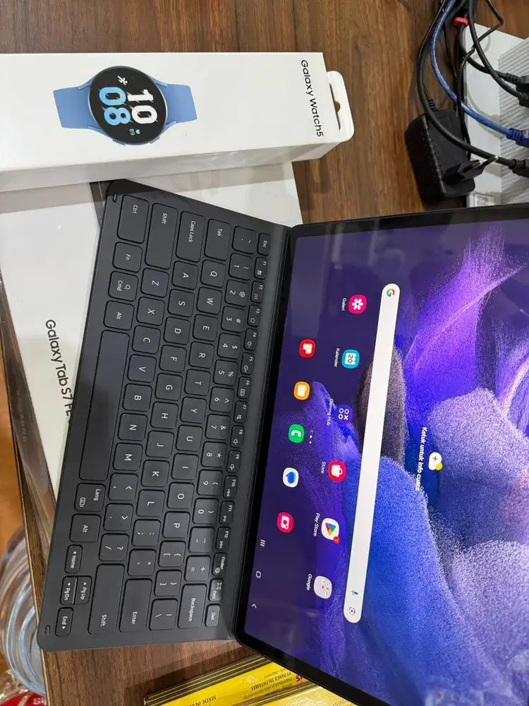 Samsung Tab S7 FE Like New Bonus Galaxy Watch 5 Like New
