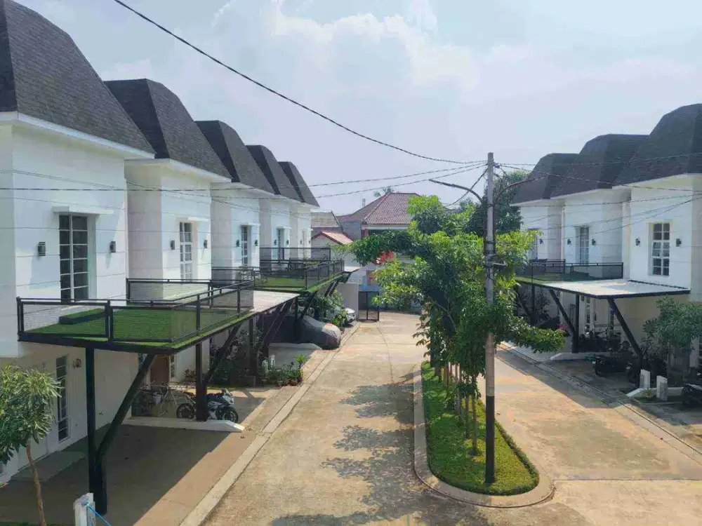 Miliki Hunian Impian dengan Desain Klasik Modern di Lokasi Super Strategis!