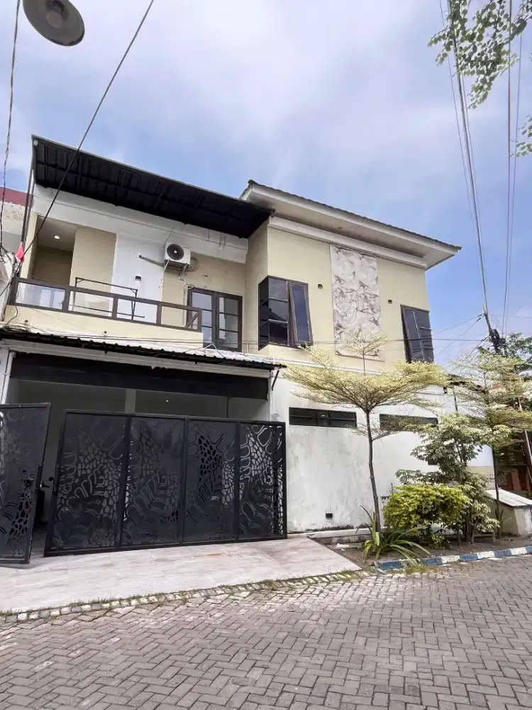 Bismillah jual rumah 2lantai