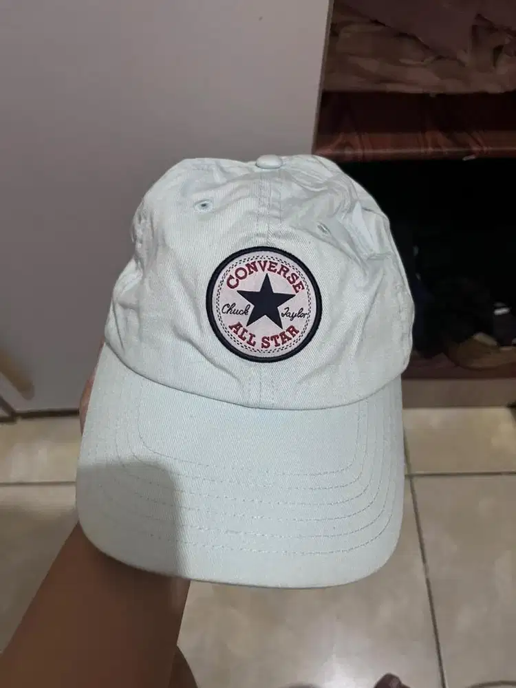 TOPI CONVERSE BNIB