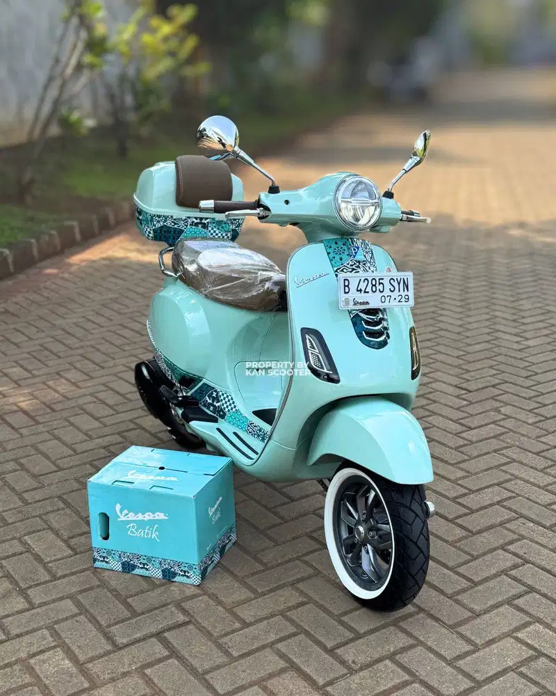 JUAL MURAH VESPA LX 125 IGET FACELIFT 2022  BATIK EDITION  MULUS