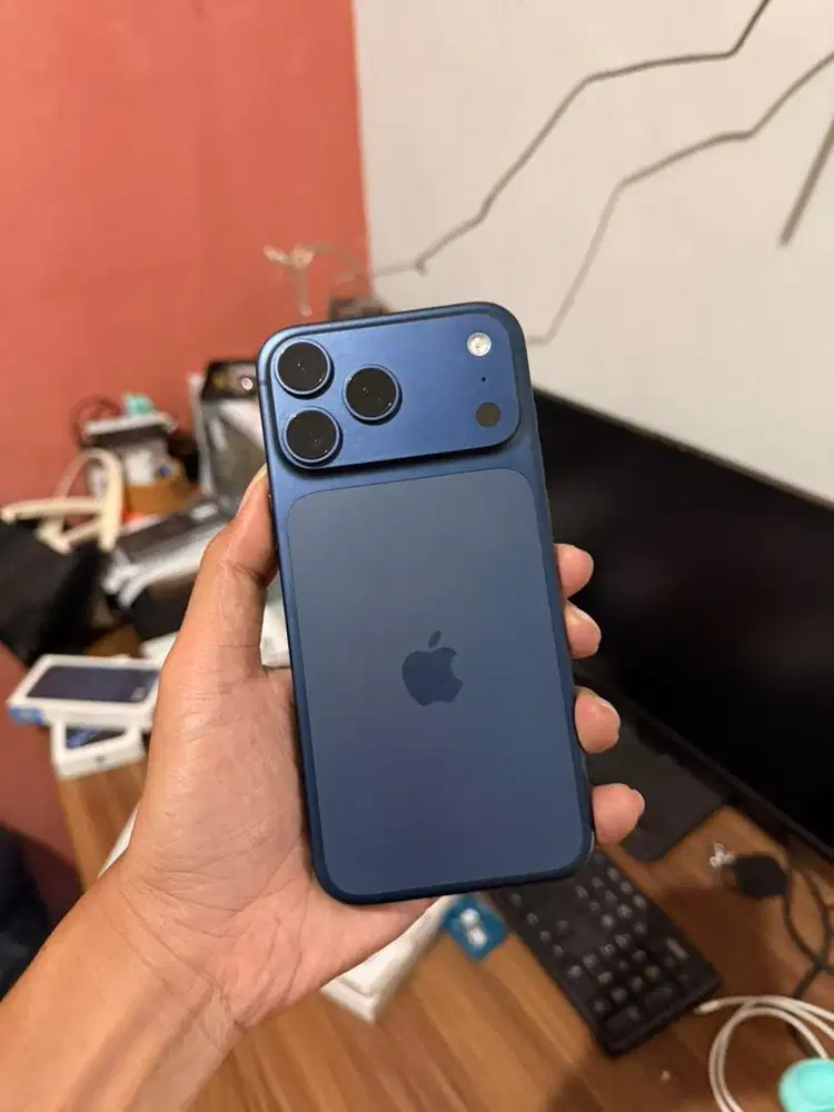 iphone 17 promax 256 ibox