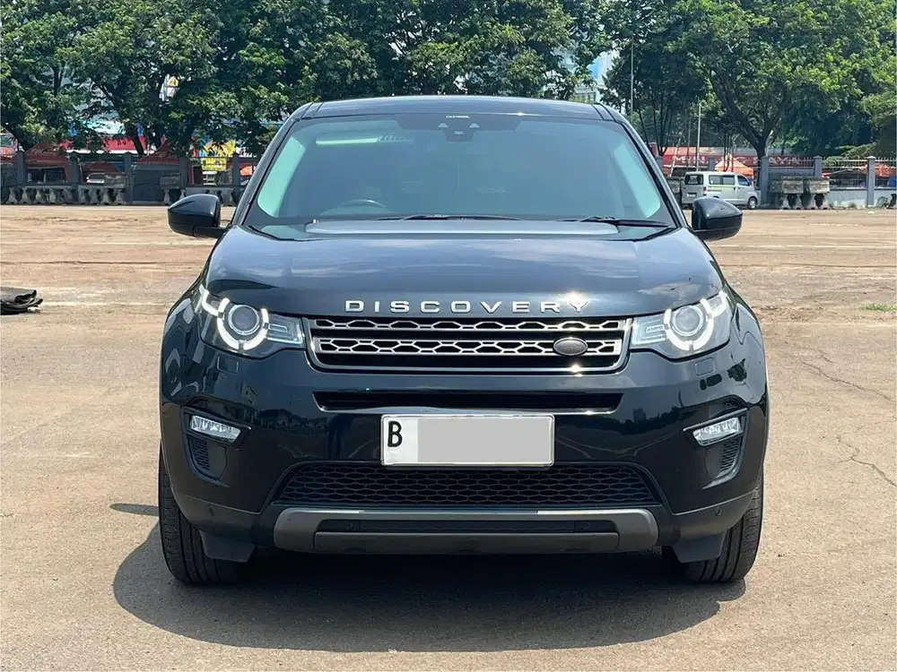 TERMURAH!! LAND ROVER DISCOVERY SPORT 2.0 AT HITAM 2018