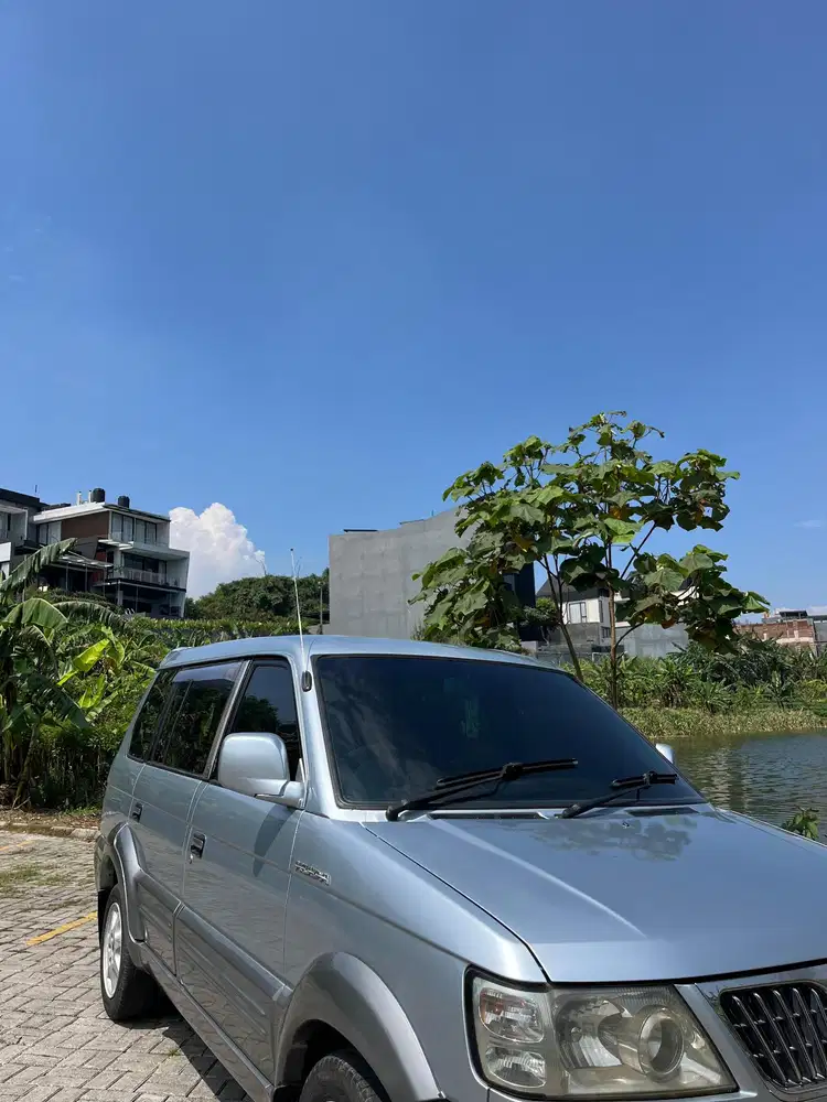 Mitsubishi Kuda 2002 Bensin