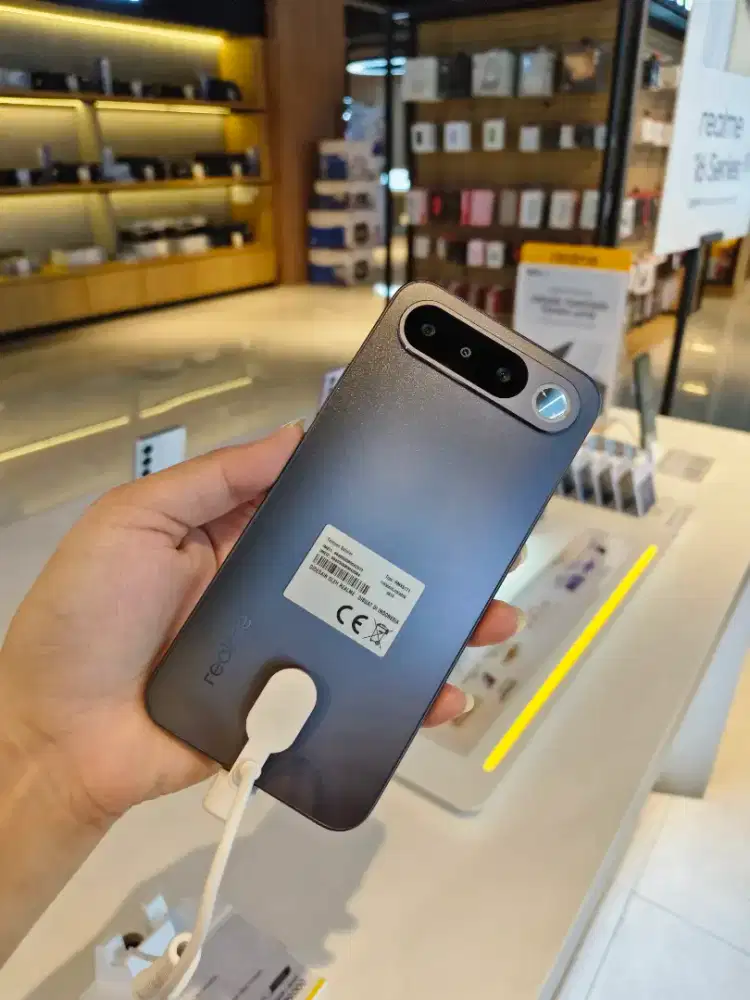 CICILAN REALME 16 5G 8 256 GB PROMO BUNGA RINGAN