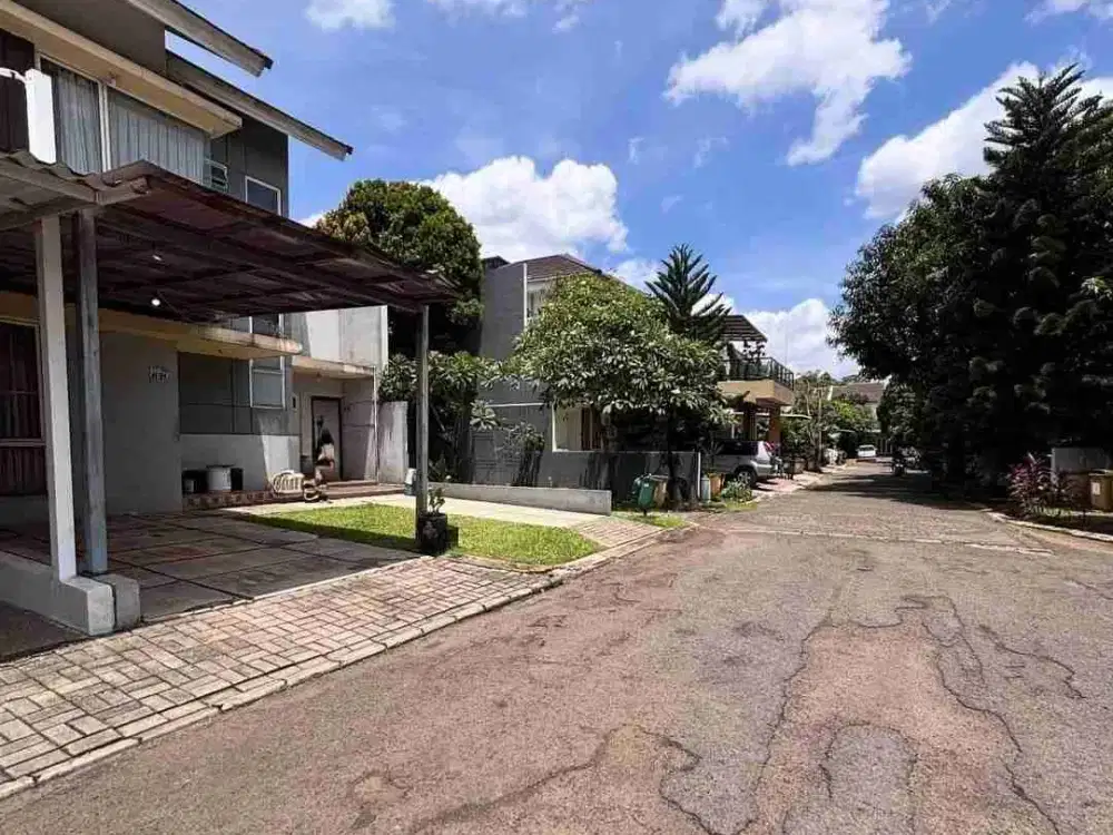 Rumah Posisi Hook Dekat BXC Mall Bintaro