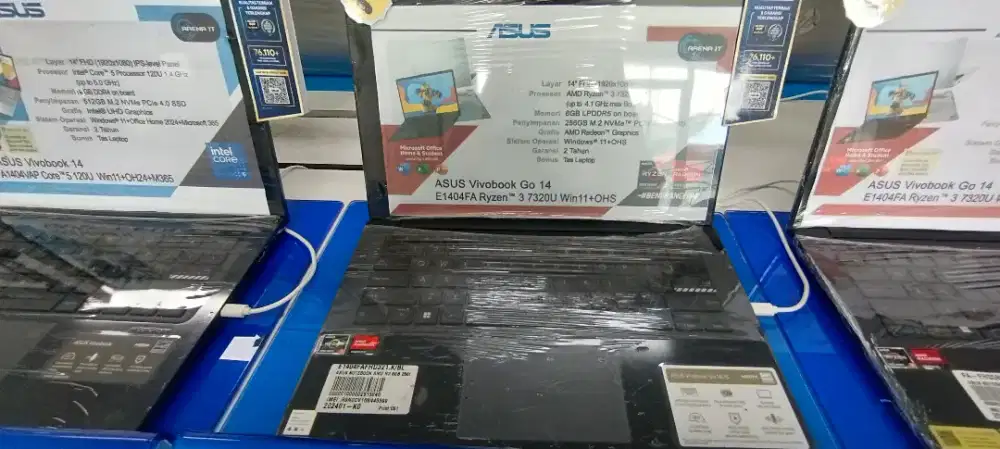 Asus notebook AMD R3 8gb 256 gb black