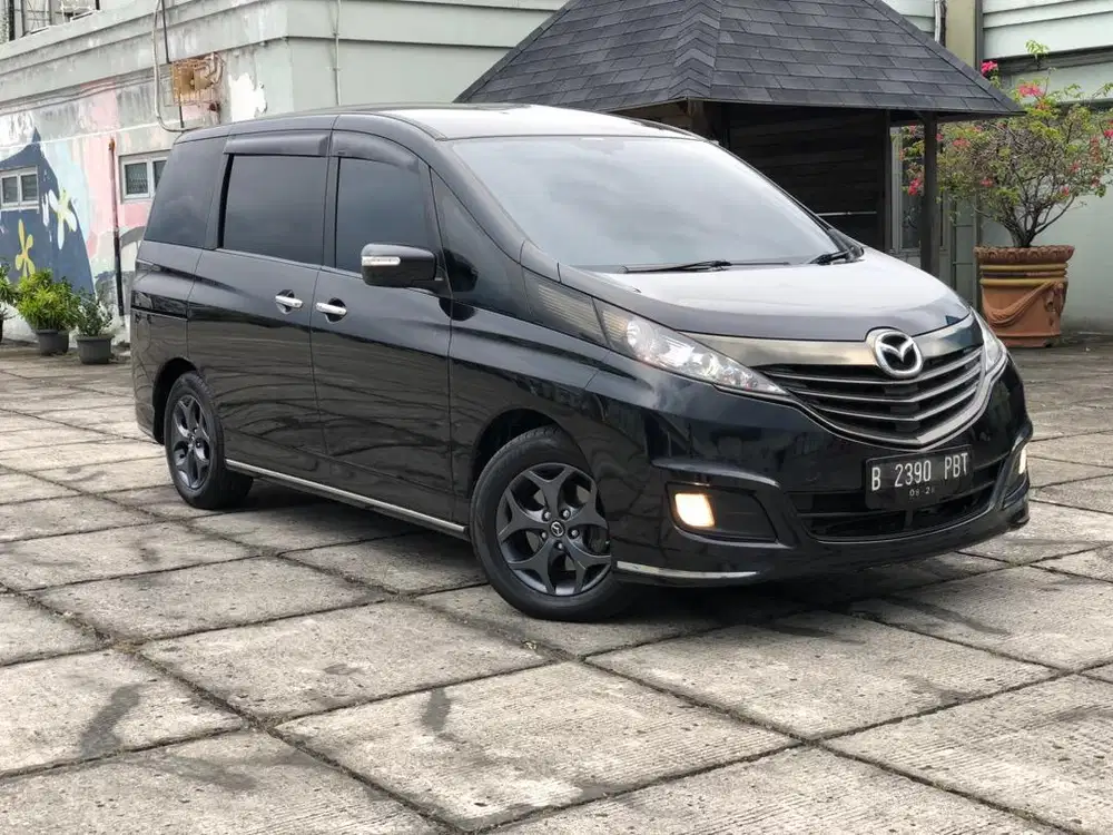 MAZDA BIANTE 2.0AT 2016, Hitam Km 100rban