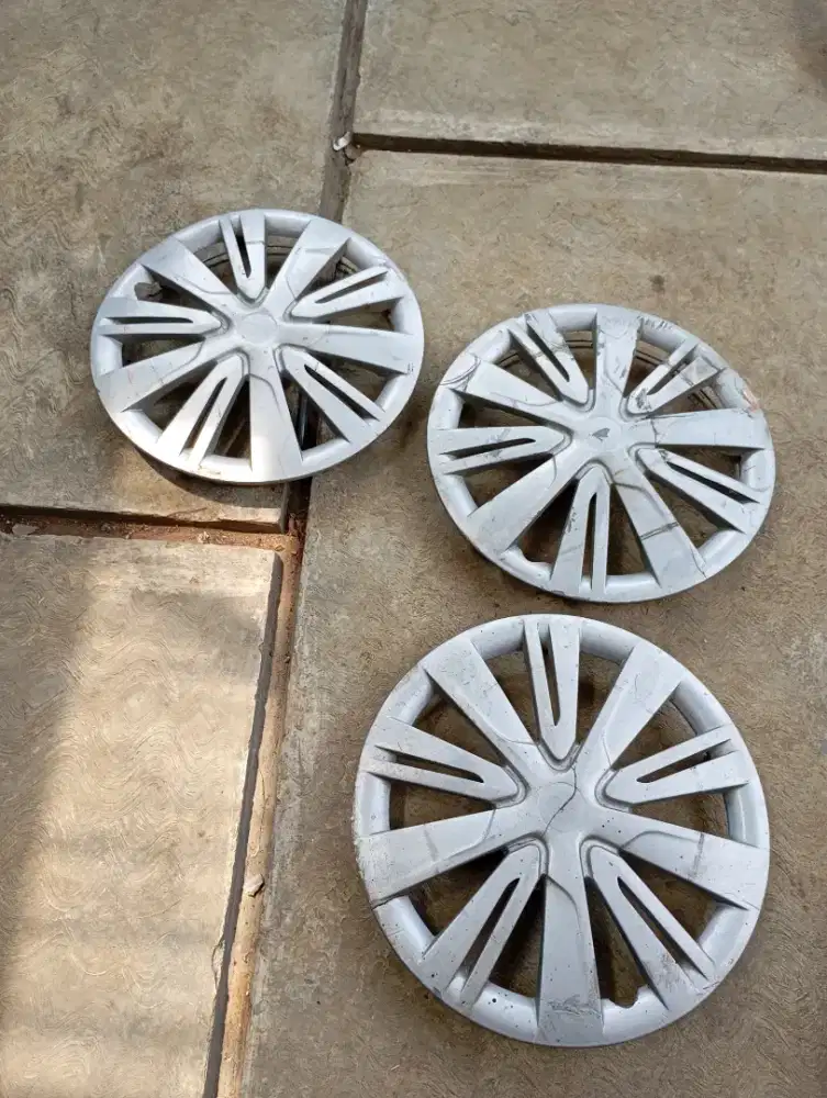 Dop velg sigra M ukuran R14