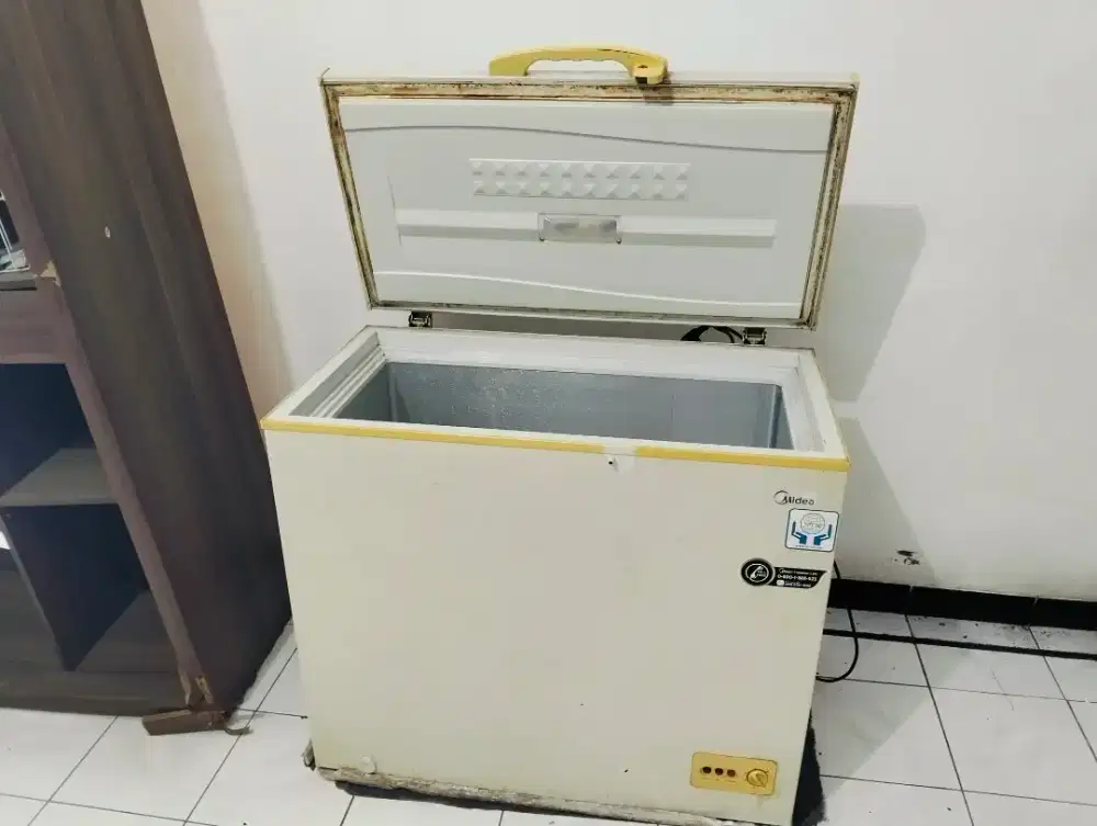 Chest Freezer Midea