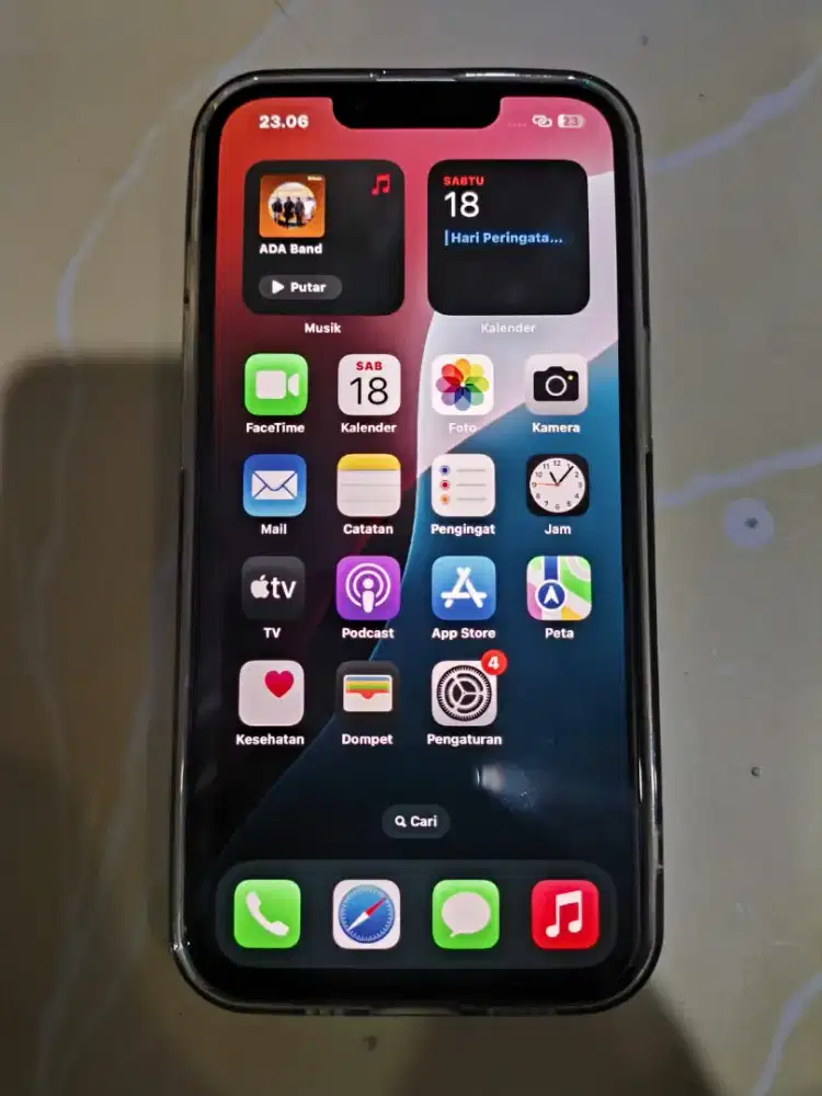 Ip 13 intern warna pink