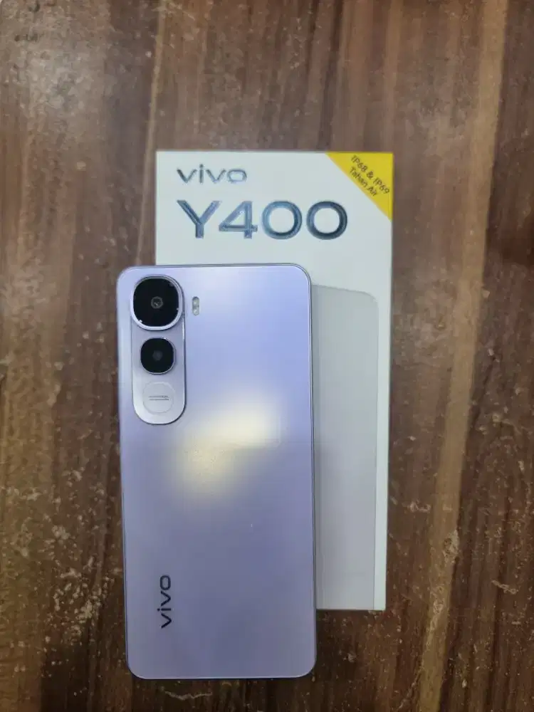 Vivo Y400 4G 8/128 mulus lengkap bergaransi