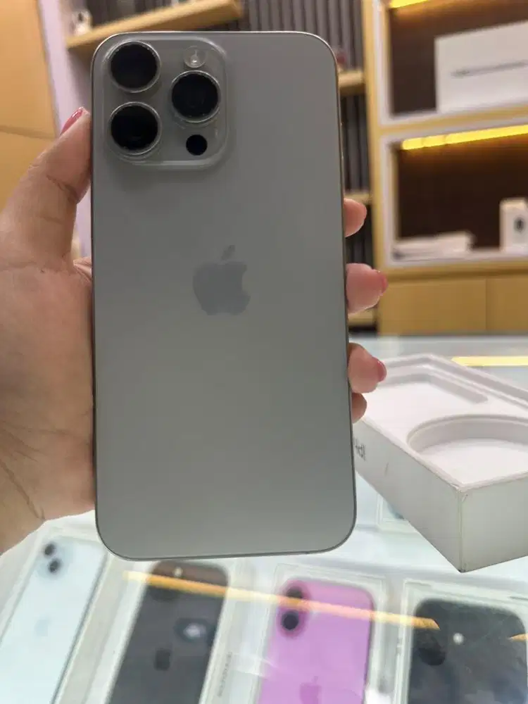 Iphone 15 promax like new murah saja