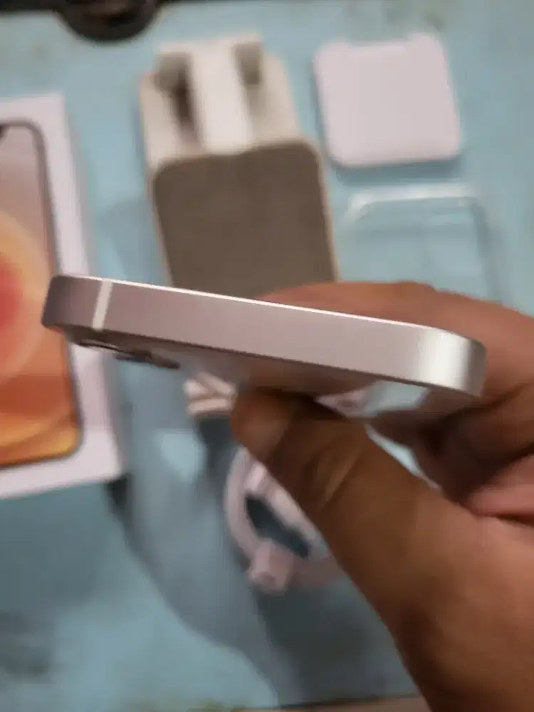 Iphone 12 128gb white inter fullset mulus all operator no minus