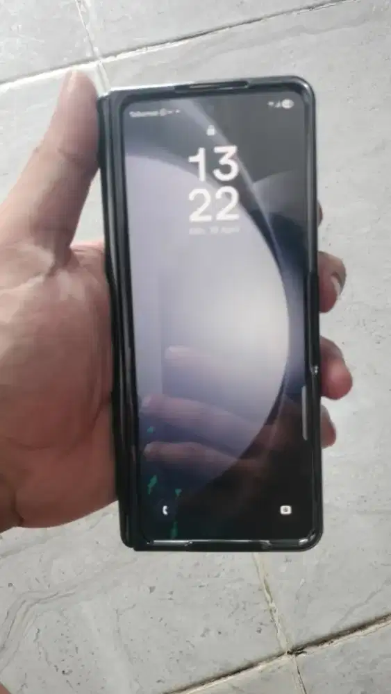 Samsung z fold 5