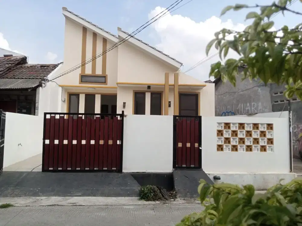 DI JUAL RUMAH MURAH LUAS TANAH 85 DI BEKASI TIMUR REGENCY MUSTIKAJAYA