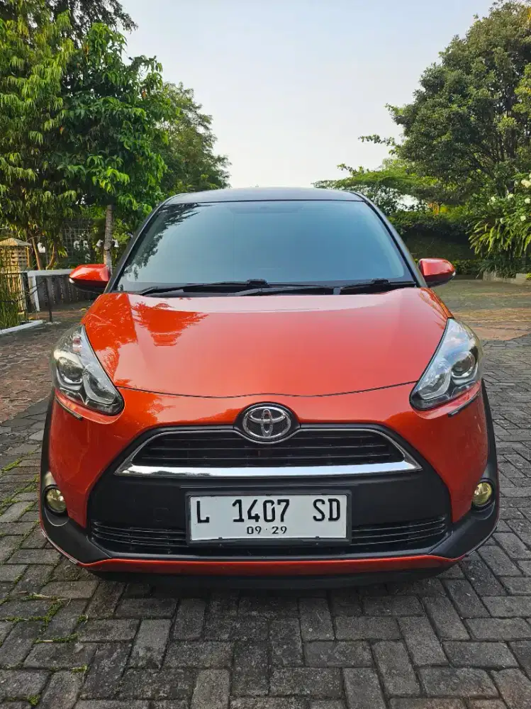 Toyota Sienta V AT 1.5 2016/2017