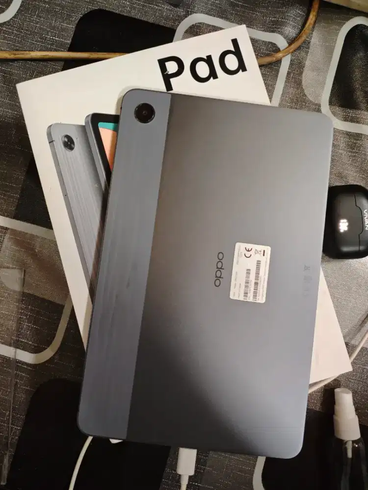 Oppo Pad air 4/64 bisa up slot micro sd 256 gb