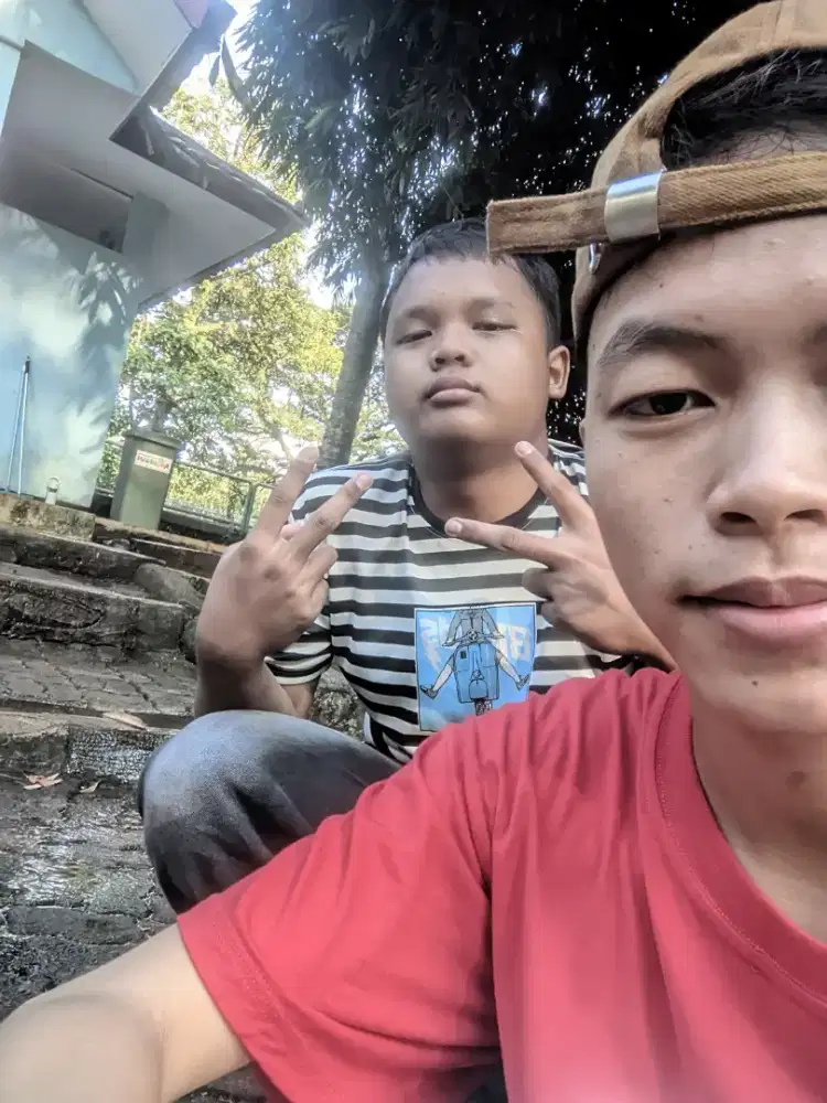 NYARI KERJA JAGA TOKO ATAU OUTLET