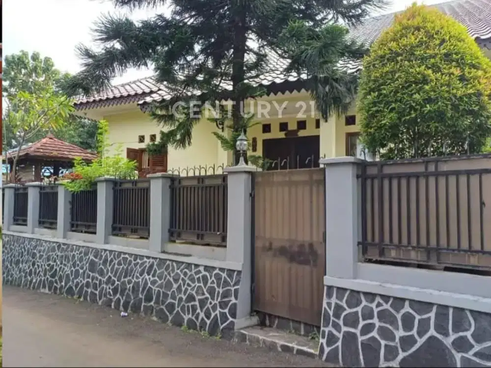 Rumah Mewah Dan Luas Di Pd Benda Pamulang 3+1KT 2+1KM Jarang Ada