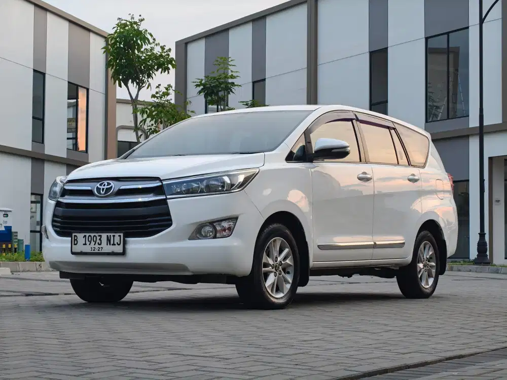 Toyota Innova Reborn 2.4 G AT Diesel 2016 / 2017