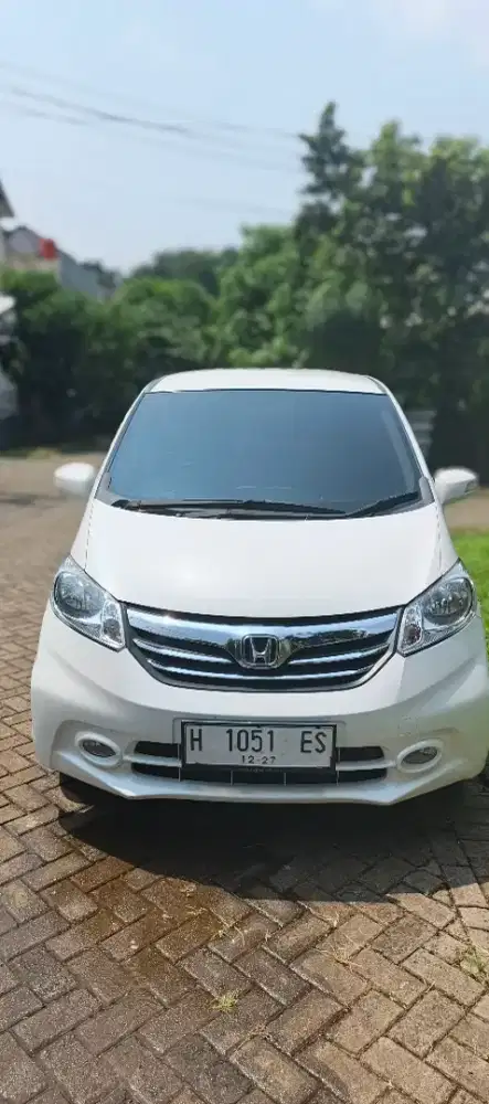 Honda Freed 1.5 Psd AC doubel 2013