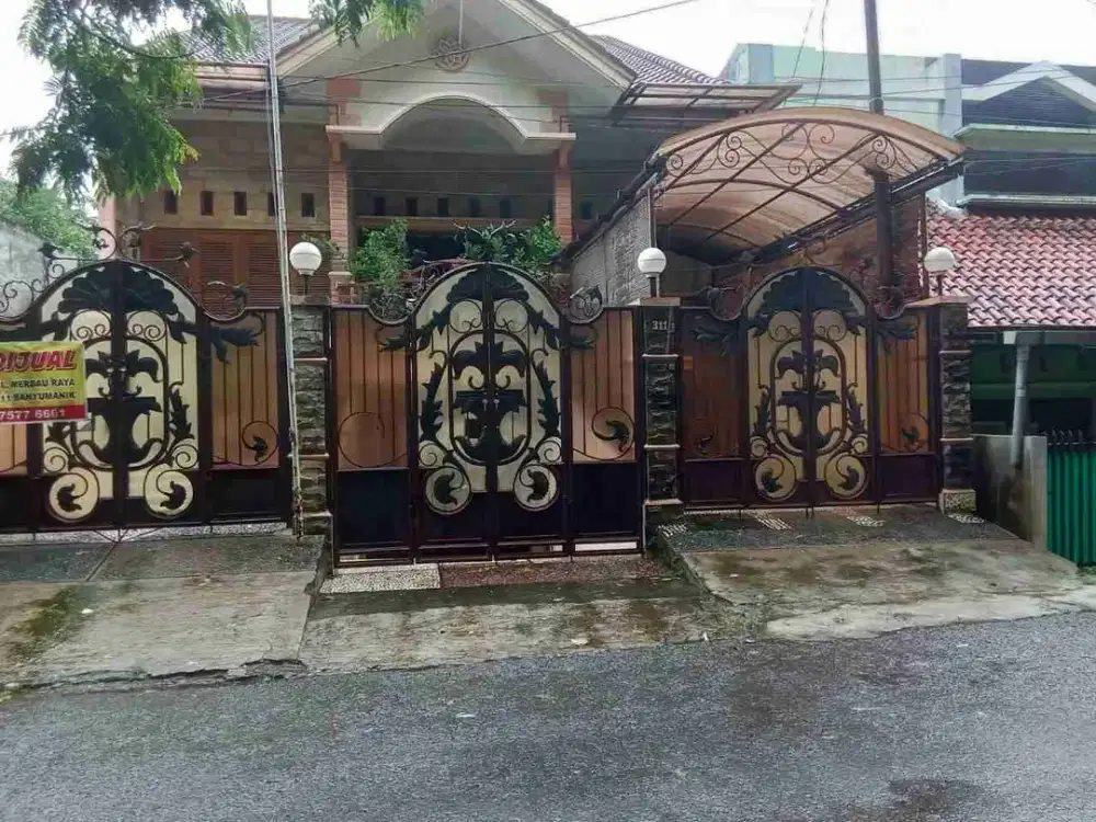 Jual Rumah Butuh di Semarang jalan Merbau Raya luas 365 m2