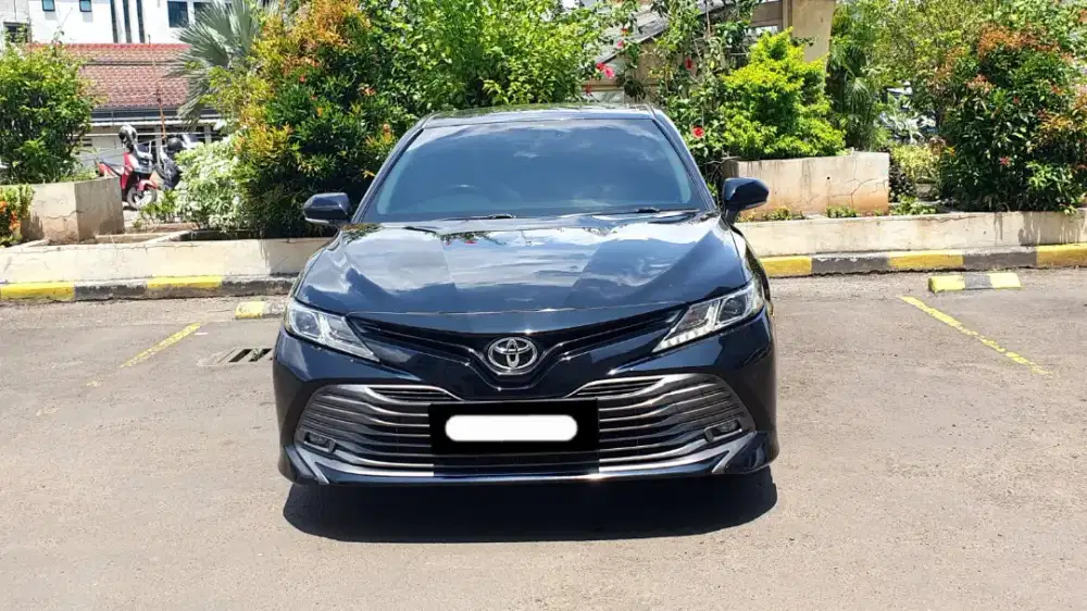 Toyota camry v 2019 hitam sunroof hitam