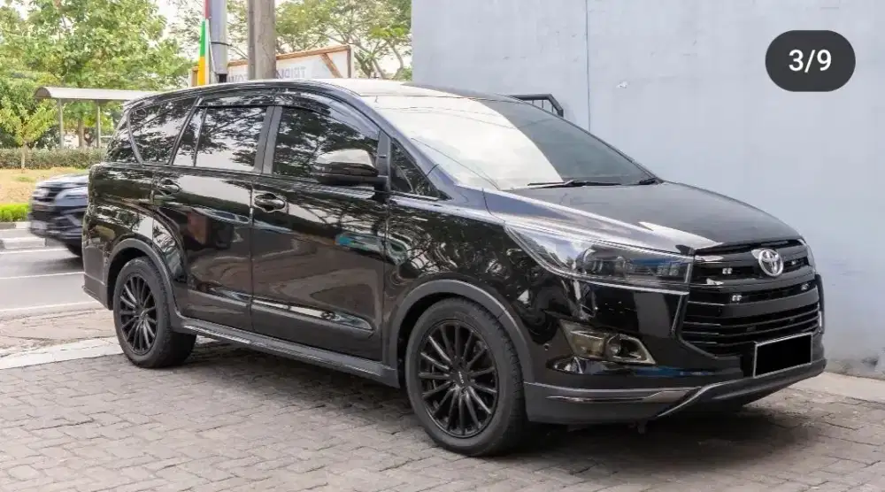 INNOVA REBORN DIESEL Matic V Luxury