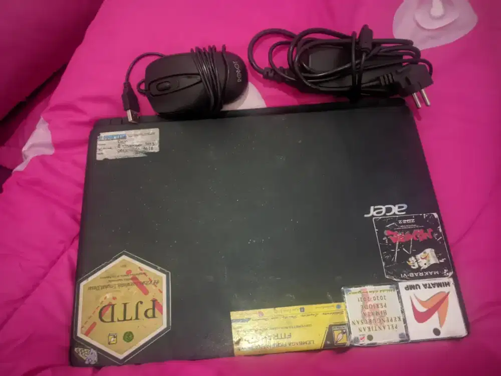 LAPTOP ACCER ASPIRE 14 ( RAM SUDAH D UPGRADE 6GB)