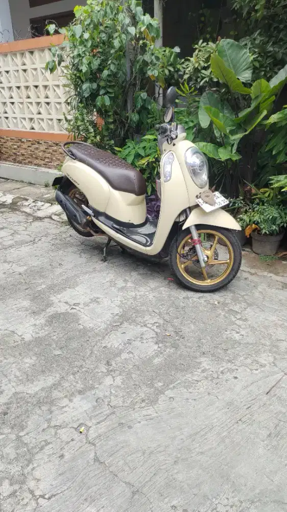 Honda Scoopy fi 2015