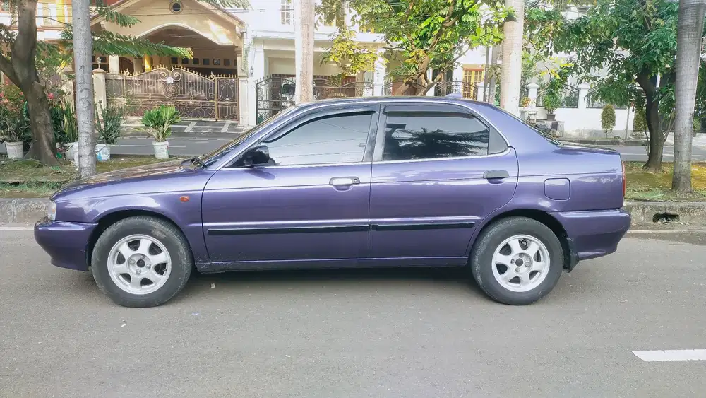 Suzuki Baleno 1997 Bensin