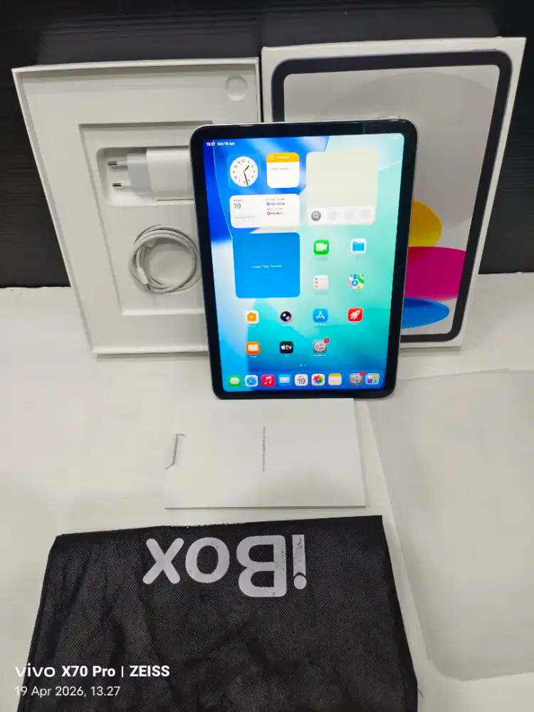 ipad 11 256gb gen 11 chip A16 wifi only Garansi resmi iBox spetember